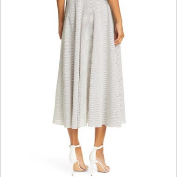 Diane Von Furstenburg Charleigh Wrap Dress Large - Picture 3 of 12